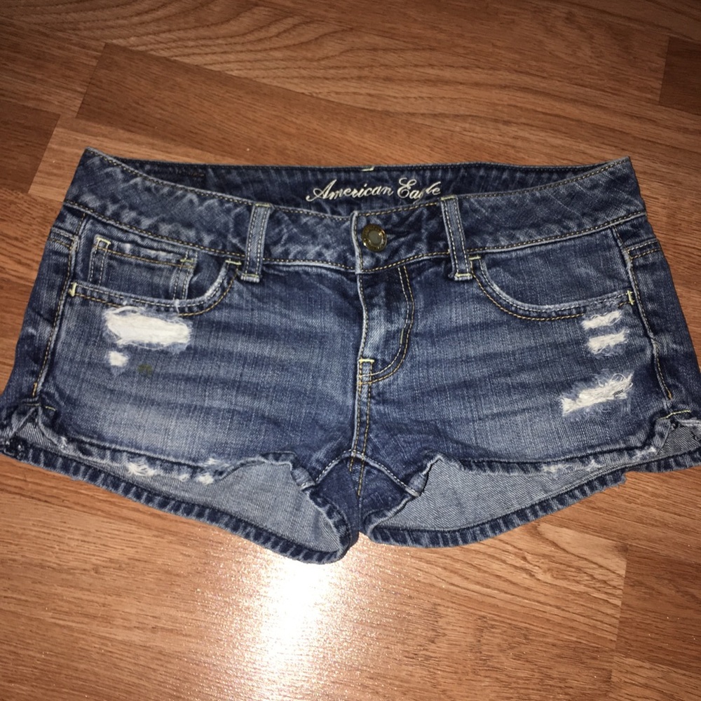 American Eagle shorts 🦅